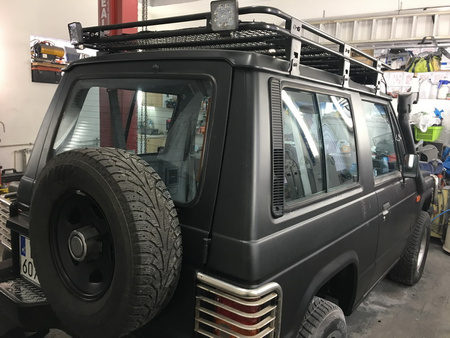 Bagażnik dachowy Mitsubishi Pajero 1 Short od 1982 do 1991 r., bez siatki