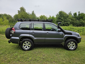 Progi stalowe z profila staloweg do Toyota Land Cruiser J120 (zapytaj o dostępność)